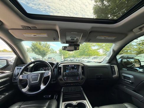 Used 2017 GMC Sierra 1500 Denali w/ Denali Ultimate Package AWD/4WD image 6