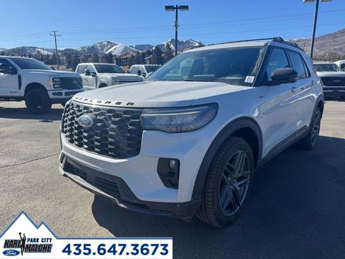 New 2026 Ford Explorer ST-Line w/ ST-Line Street Pack AWD/4WD image 37