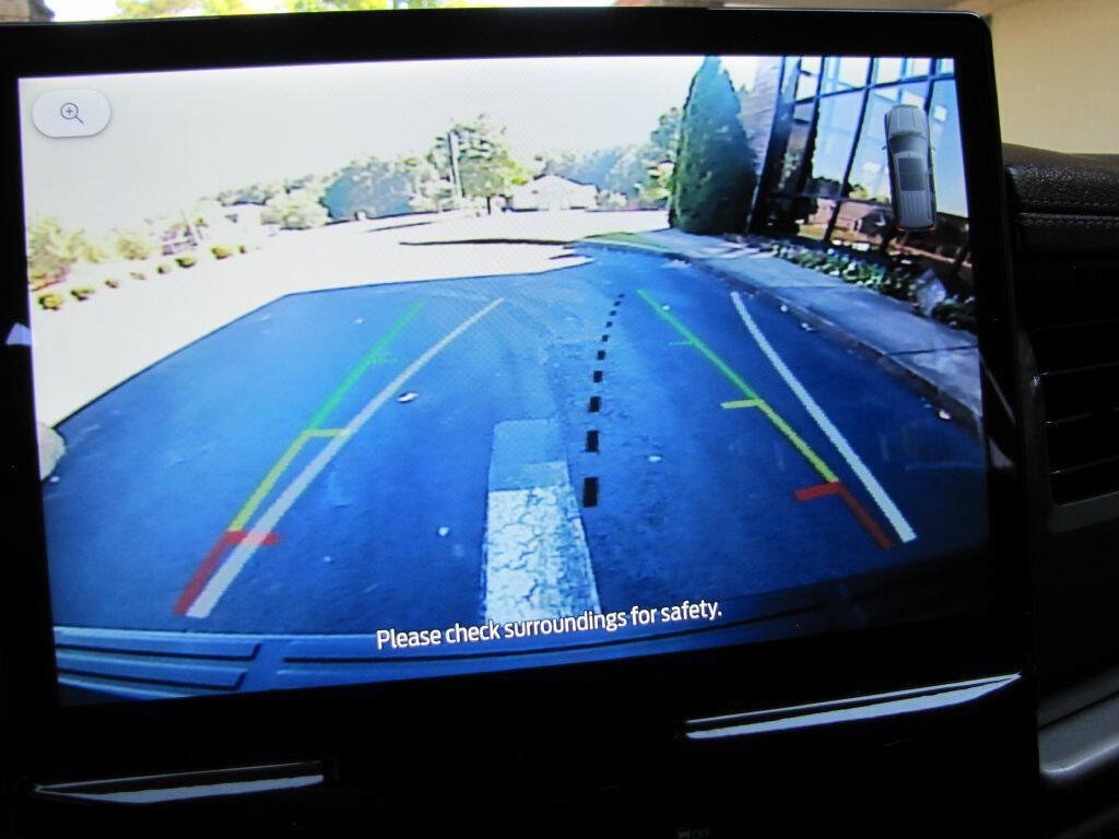 Used 2024 Ford Expedition XLT RWD image 37