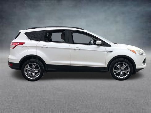 Used 2014 Ford Escape SE w/ Equipment Group 201A image 10