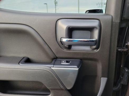 Used 2019 Chevrolet Silverado 1500 LT image 14