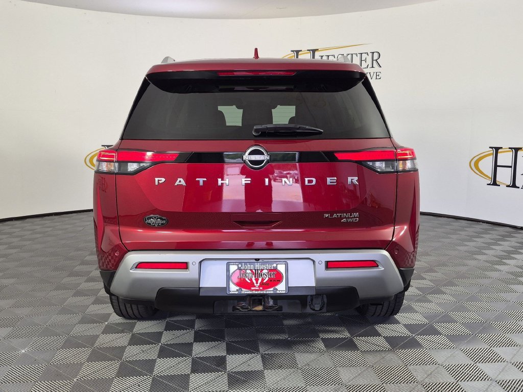 Used 2022 Nissan Pathfinder Platinum AWD/4WD image 6