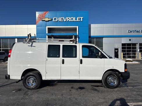 Used 2015 Chevrolet Express 2500 Work Van image 28