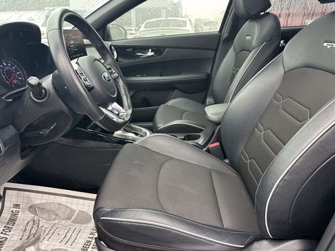 Used 2021 Kia Forte GT-Line w/ GT-Line Premium Package FWD image 10
