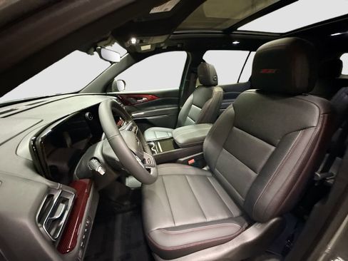 New 2026 Chevrolet Traverse Z71 w/ Driver Confidence Package AWD/4WD image 24