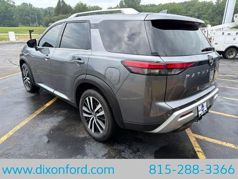 Used 2023 Nissan Pathfinder Platinum AWD/4WD image 7