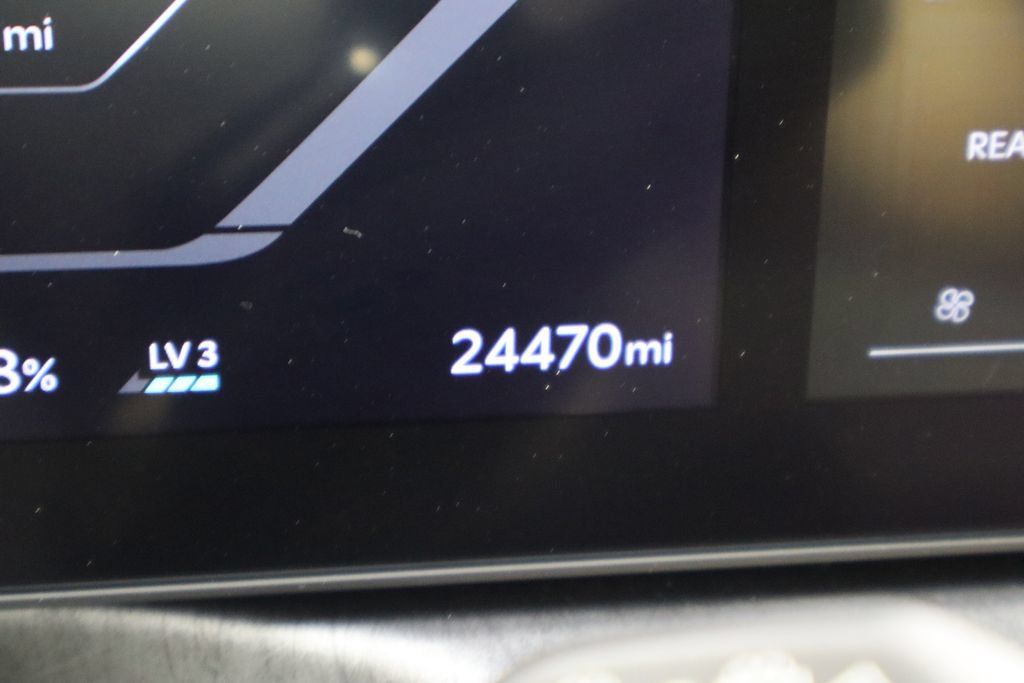 Used 2024 Kia EV9 Wind AWD/4WD image 42