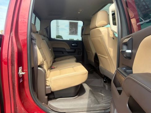 Used 2019 GMC Sierra 2500 Denali w/ Duramax Plus Package AWD/4WD image 29