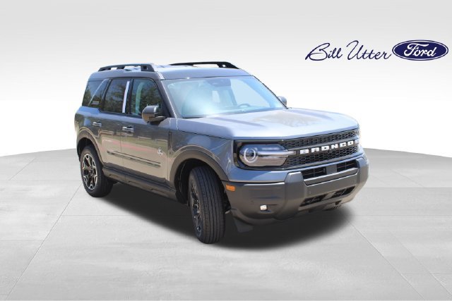 New 2026 Ford Bronco Sport Outer Banks w/ Outer Banks Tech Package+ AWD/4WD image 2