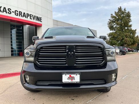 Used 2017 RAM 1500 Sport w/ Black Ram 1500 Sport Group image 4