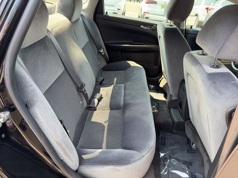 Used 2016 Chevrolet Impala Limited LS FWD image 17