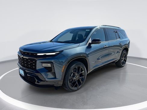 New 2026 Chevrolet Traverse RS w/ LPO, Floor Liner Package AWD/4WD image 1