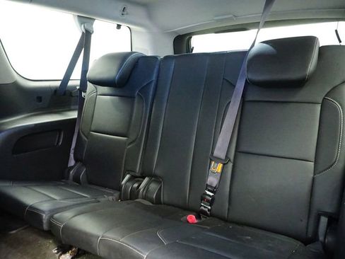 Used 2015 Chevrolet Suburban LTZ image 22