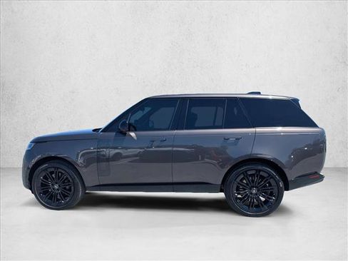 Certified 2025 Land Rover Range Rover SE AWD/4WD image 9