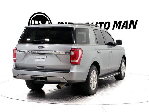 Used 2020 Ford Expedition XLT w/ Equipment Group 202A image 4