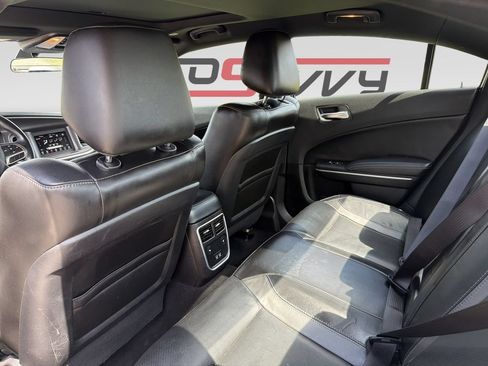 Used 2022 Dodge Charger SXT w/ Leather Interior Group RWD image 16