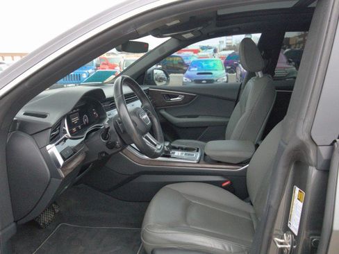 Used 2019 Audi Q8 Premium Plus AWD/4WD image 15