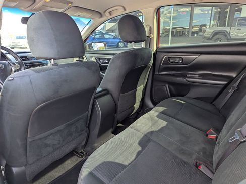 Used 2015 Nissan Altima 2.5 S w/ Power Driver Seat Package FWD image 30