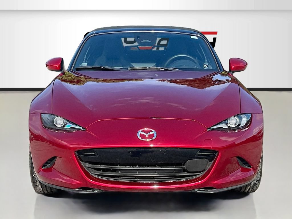 Used 2025 MAZDA MX-5 Miata Grand Touring w/ Weather Package RWD image 2