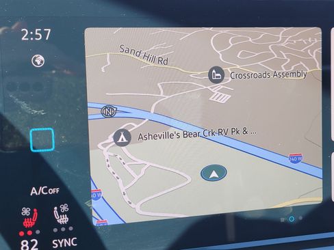 Used 2024 Volkswagen Atlas SEL image 23