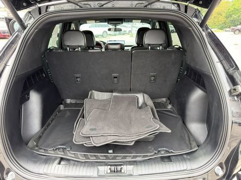 Used 2024 Ford Escape ST-Line w/ Tech Pack #1 FWD image 41