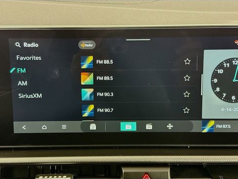New 2026 Kia Sportage LX FWD image 16