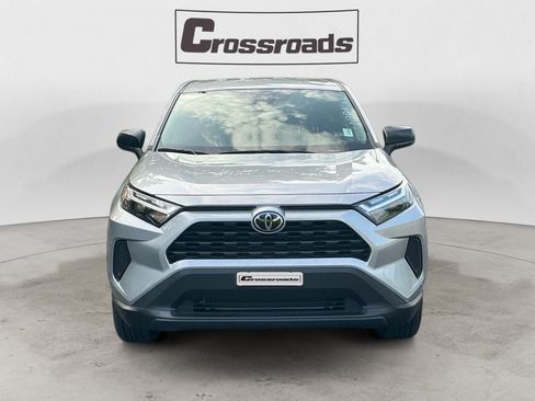 Used 2025 Toyota RAV4 LE FWD image 8