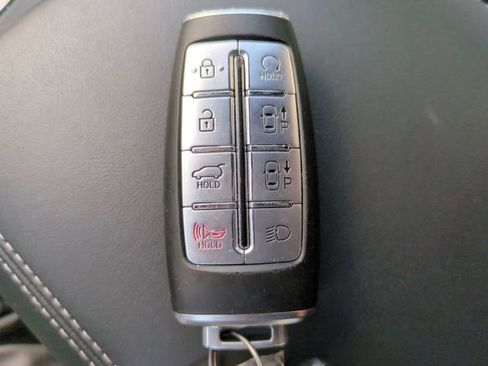 Certified 2025 Genesis GV70 3.5T Sport w/ Sport Advanced Package image 29