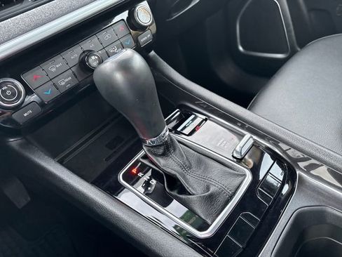 Used 2024 Jeep Compass Latitude image 21