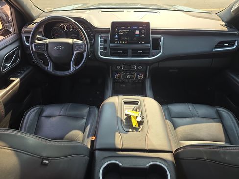 Used 2021 Chevrolet Tahoe RST w/ Luxury Package AWD/4WD image 6