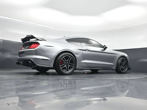 Used 2020 Ford Mustang Coupe RWD image 40
