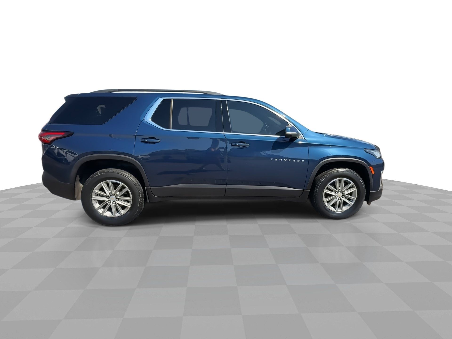 Used 2023 Chevrolet Traverse LT FWD image 9