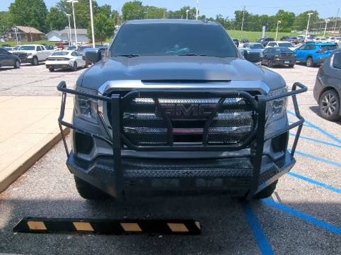 Used 2020 GMC Sierra 1500 SLE w/ SLE Value Package AWD/4WD image 4