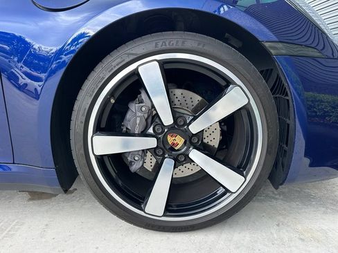 Certified 2021 Porsche 911 Carrera RWD image 15