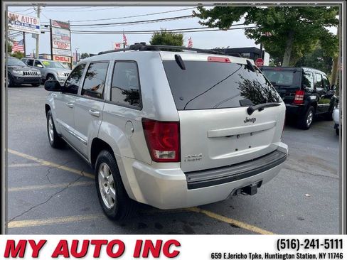 Used 2010 Jeep Grand Cherokee Laredo image 6