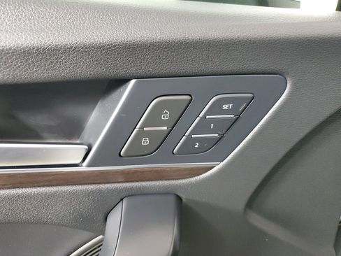 Certified 2024 Audi Q5 2.0T Premium Plus image 32