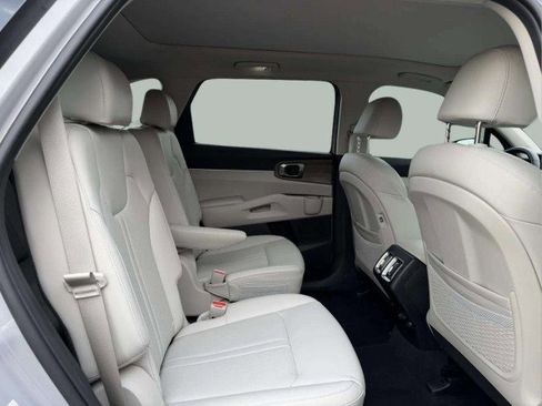 Used 2023 Kia Sorento X-Line EX image 26
