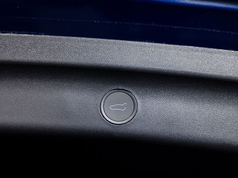 Used 2024 Tesla Model Y Long Range image 21