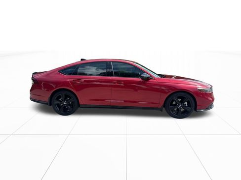 Used 2023 Honda Accord Sport image 10