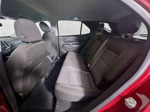 Used 2020 Chevrolet Equinox LT image 29