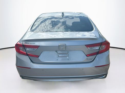Used 2019 Honda Accord Touring image 7
