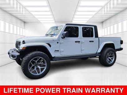 New 2024 Jeep Gladiator Sport