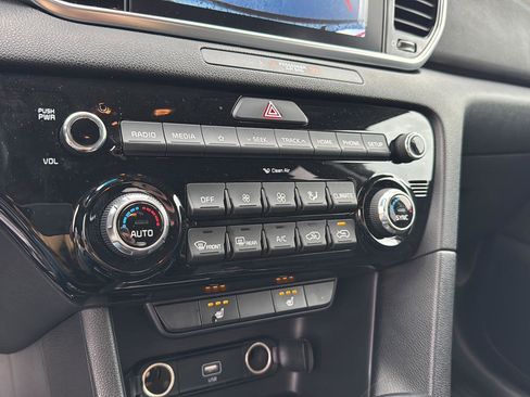 Used 2021 Kia Sportage EX image 24