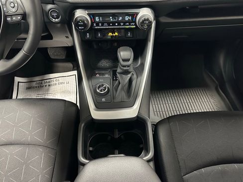 Used 2025 Toyota RAV4 XLE w/ Convenience Package image 38