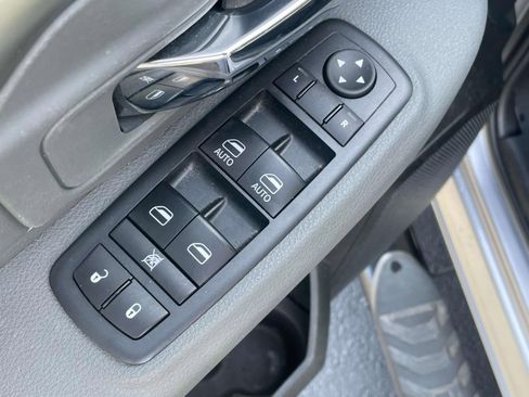Used 2019 RAM 1500 Classic Warlock AWD/4WD image 16