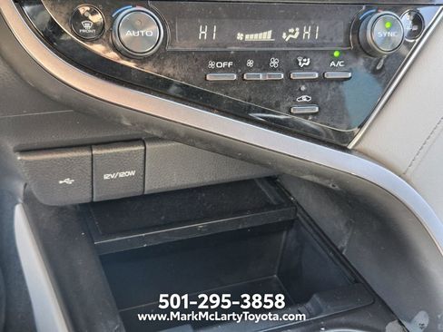 Used 2024 Toyota Camry LE w/ Convenience Package FWD image 18