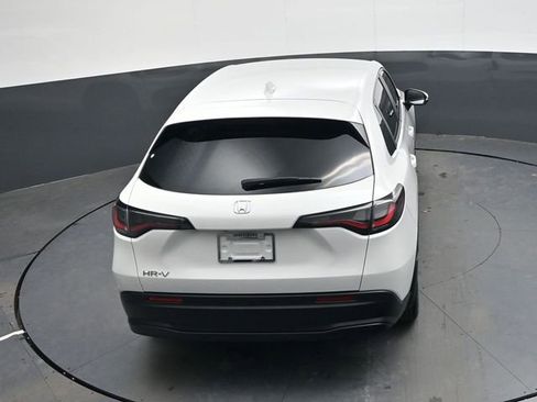 New 2026 Honda HR-V LX image 24