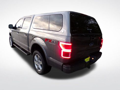 Used 2018 Ford F150 Lariat w/ Equipment Group 502A Luxury AWD/4WD image 4