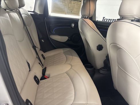 Used 2023 MINI Cooper S w/ Signature Upholstery Package image 24