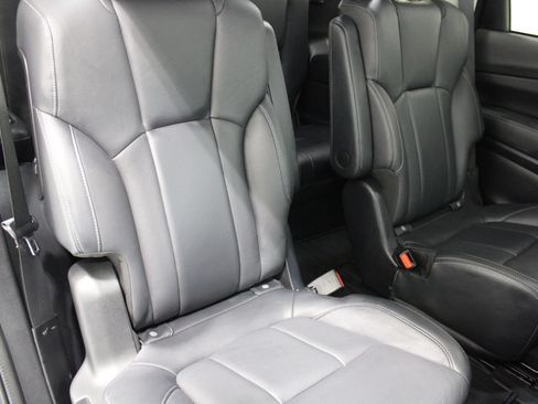 Used 2022 Subaru Ascent Limited w/ Technology Package AWD/4WD image 27